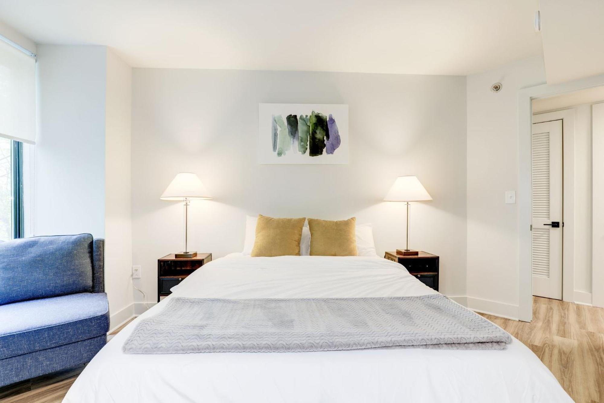 2Br Executive Apartment With Spacious Layout Arlington Exterior foto